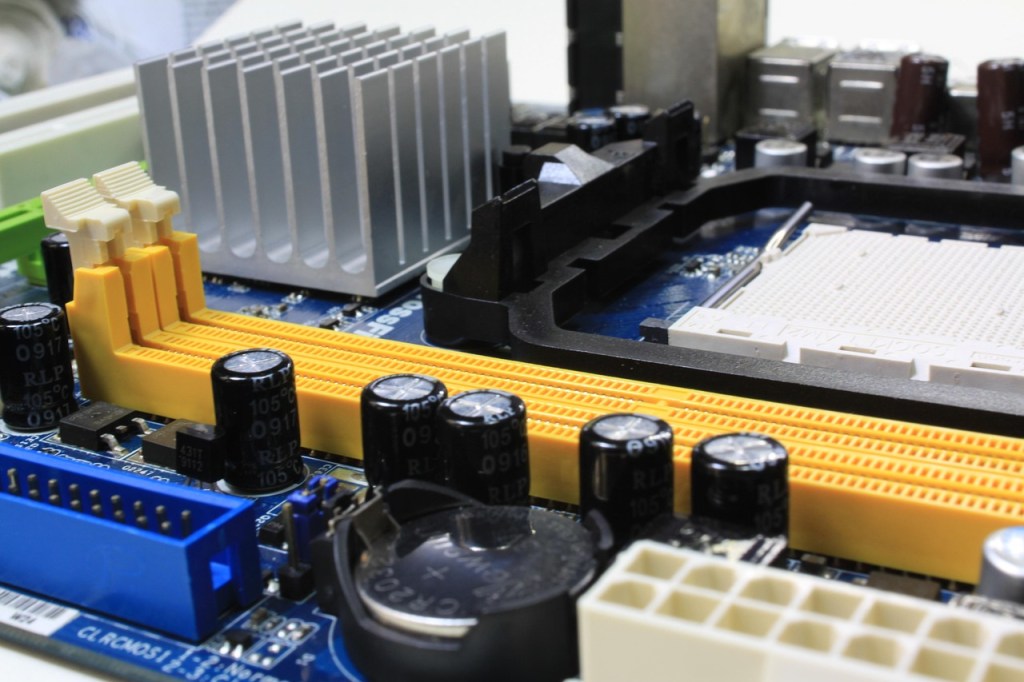 Senior Analog IC Design Engineer  